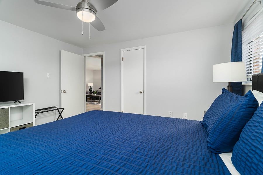 Furnished Finder property 401433_6 photo 12