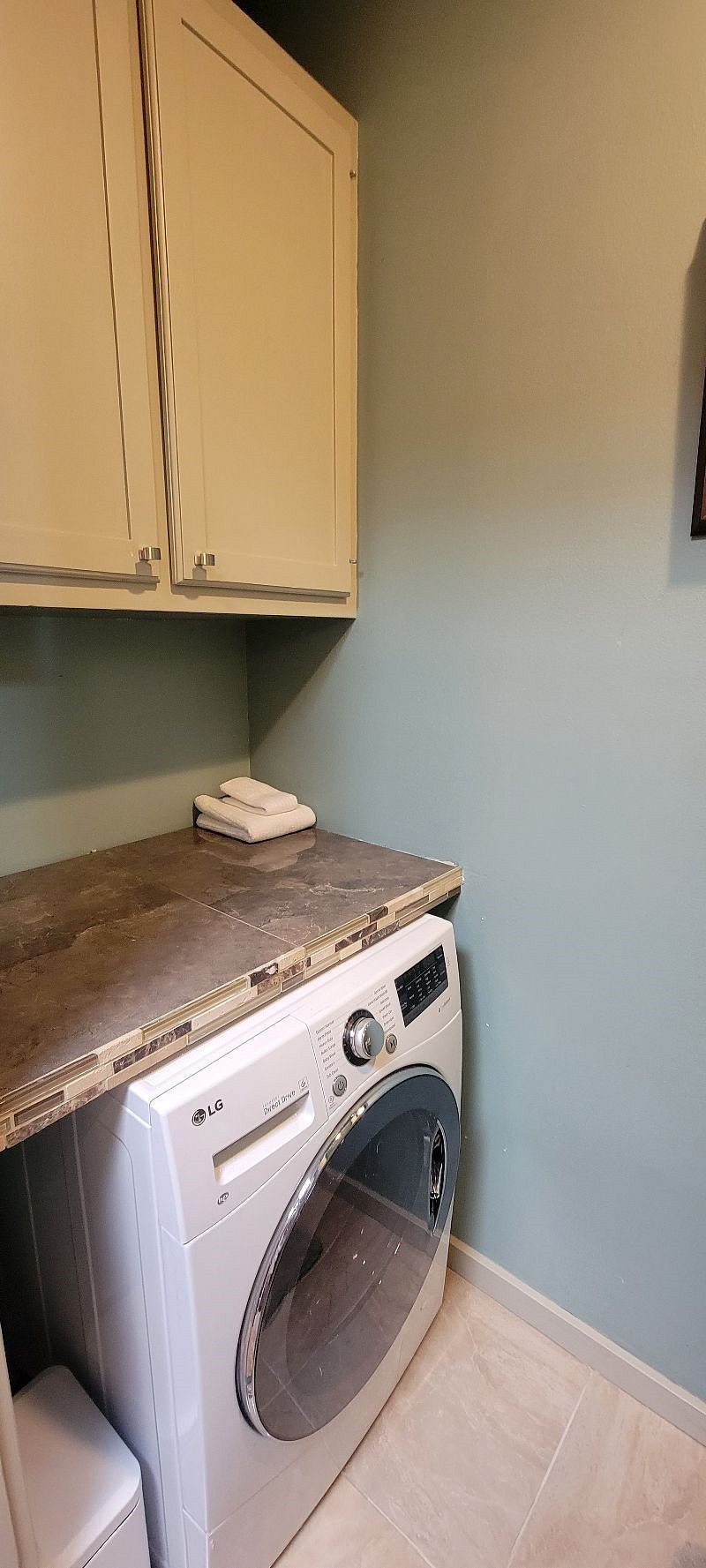 In unit washer/dryer combo