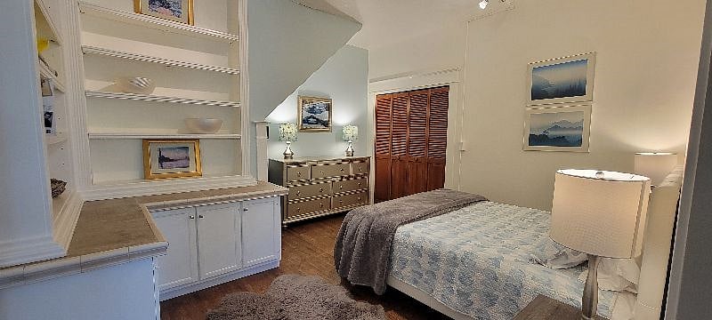 Lots of storage in the bedroom
