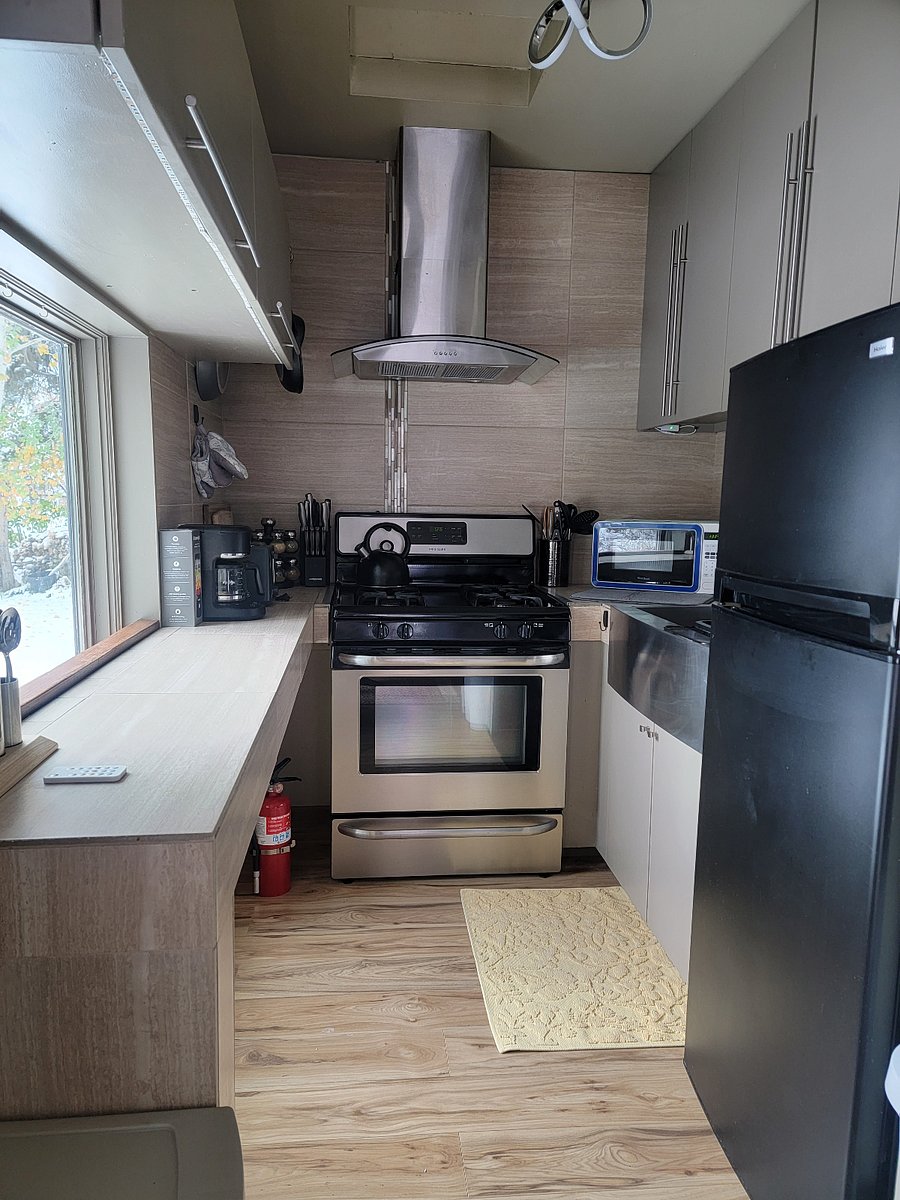 Furnished Finder property 401443_1 photo 4
