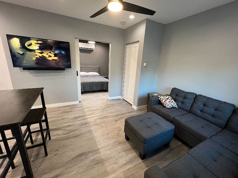 Furnished Finder property 401444_1 photo 5