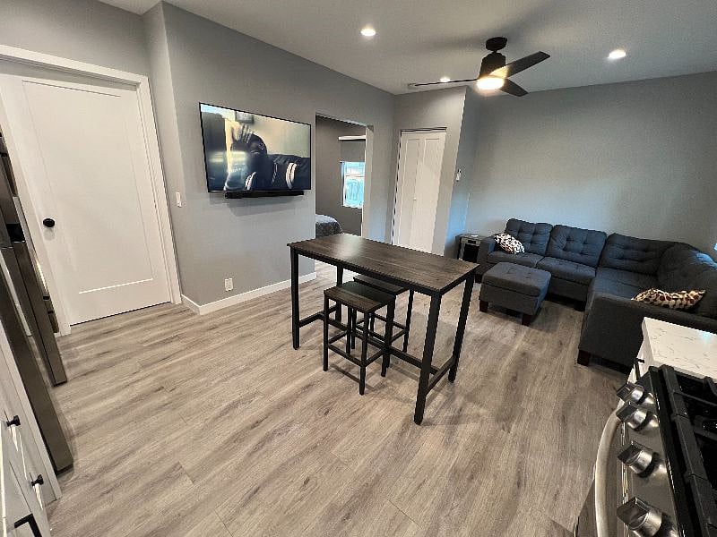 Furnished Finder property 401444_1 photo 4