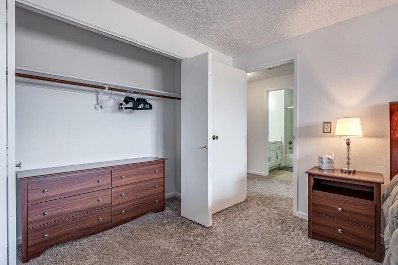 Furnished Finder property 401450_1 photo 17