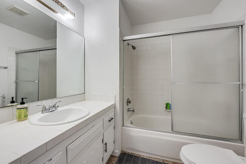Furnished Finder property 401450_1 photo 20