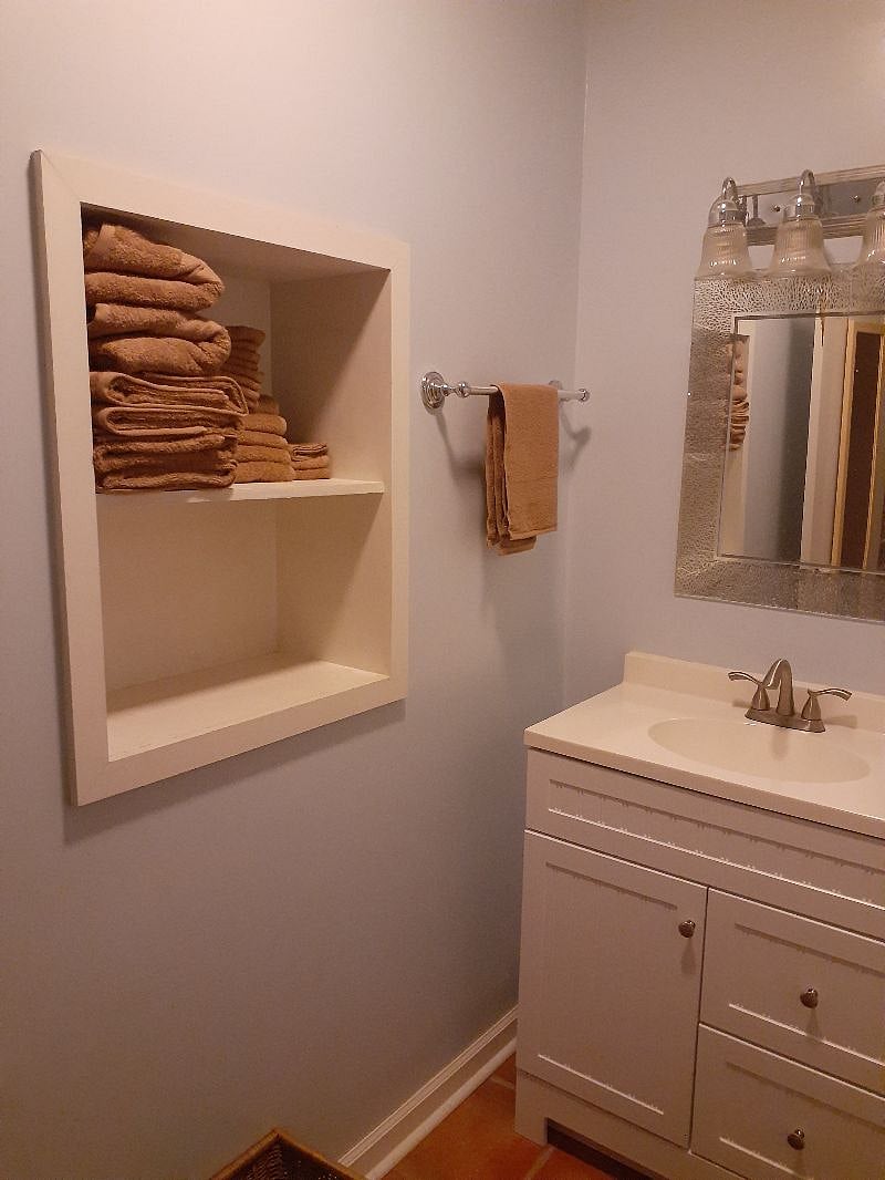 Bath towels provided.