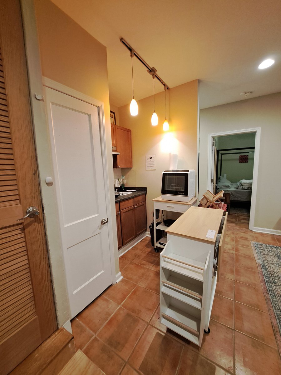 Furnished Finder property 401472_1 photo 6