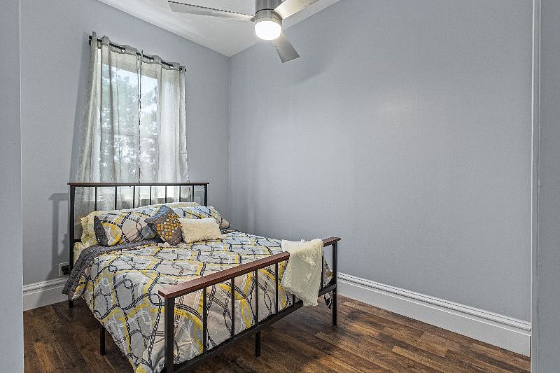 Bedroom Up