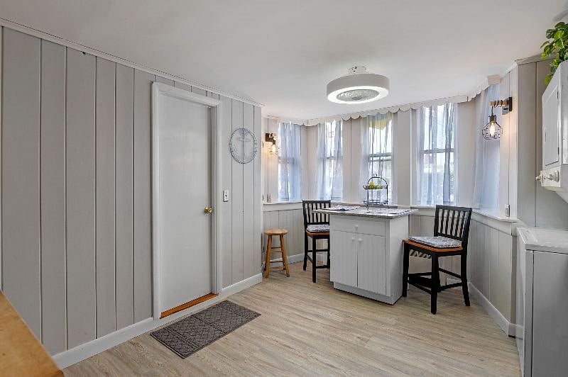 Furnished Finder property 401585_1 photo 10