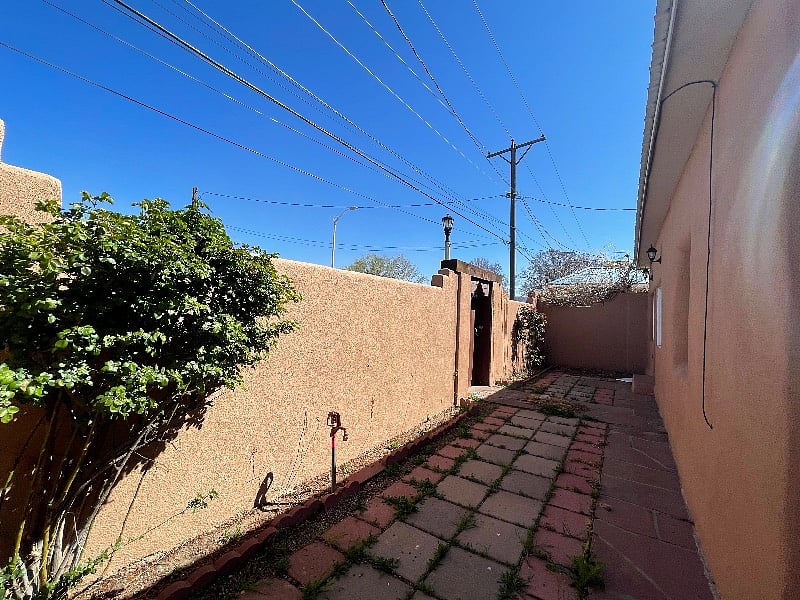 Furnished Finder property 401599_1 photo 20