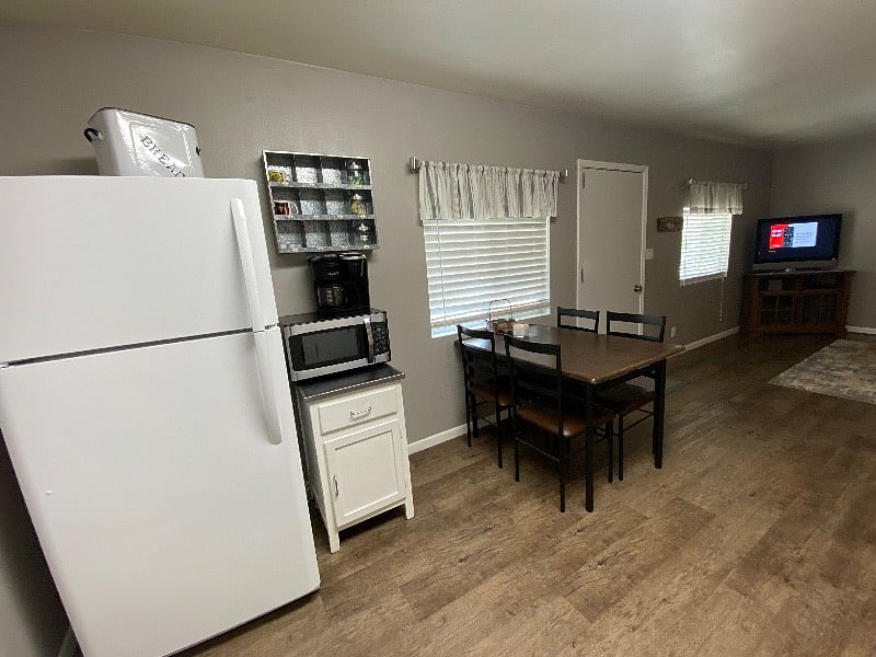 Furnished Finder property 401650_1 photo 7