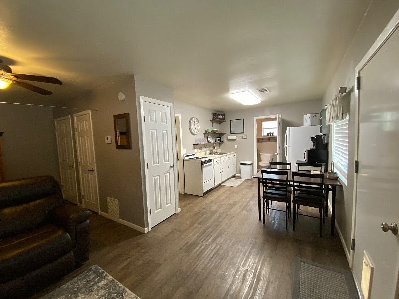 Furnished Finder property 401650_1 photo 5