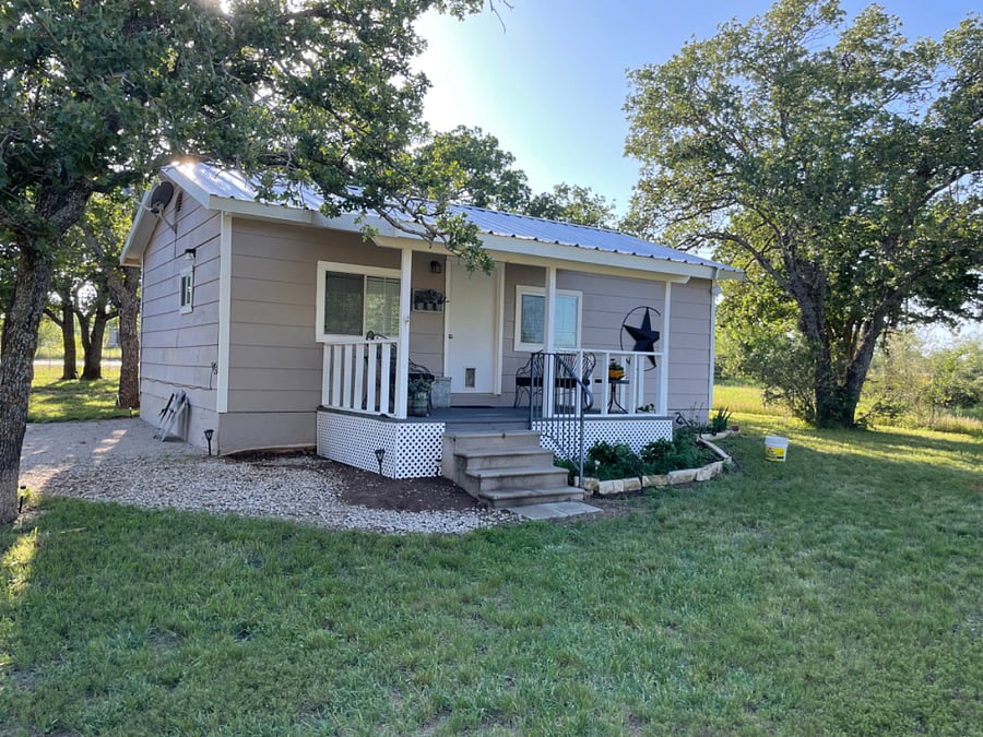 Furnished Finder property 401650_1 photo 1