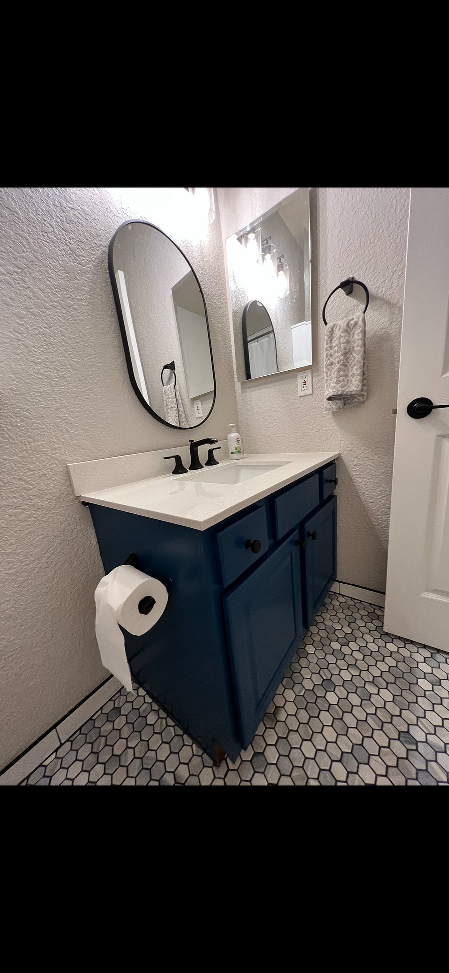 Furnished Finder property 401666_1 photo 8