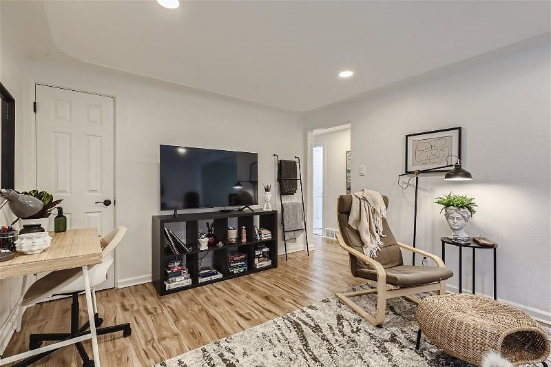 Furnished Finder property 401766_1 photo 6