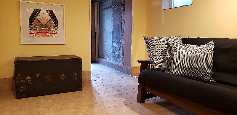 guest room