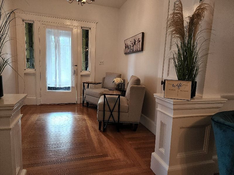 Furnished Finder property 401792_1 photo 18