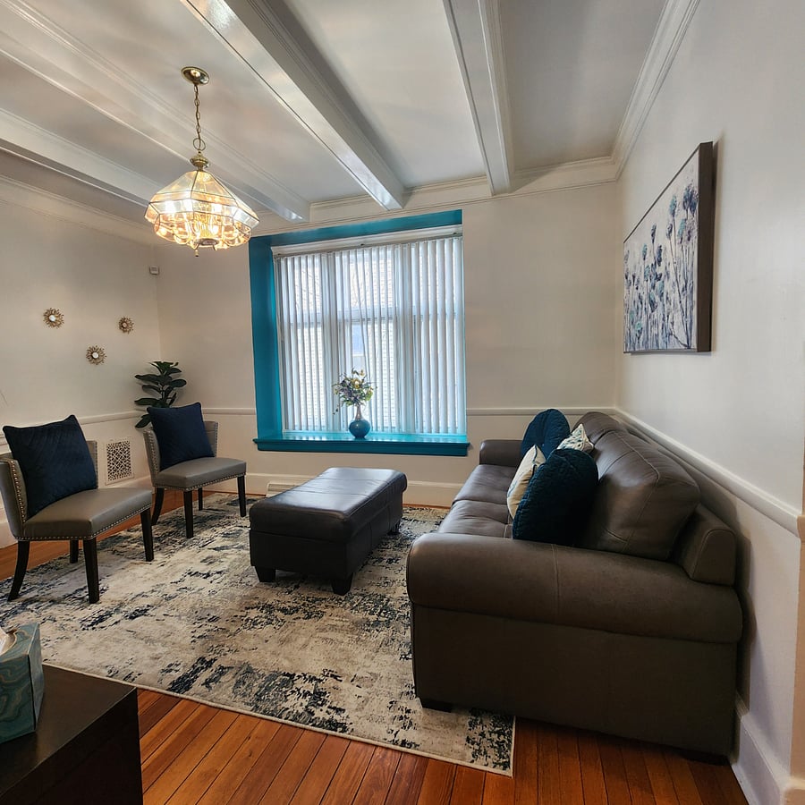 Livingroom with large picture window.