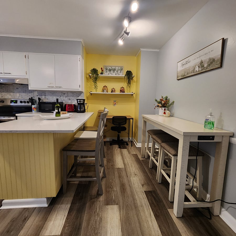 Furnished Finder property 401792_5 photo 5