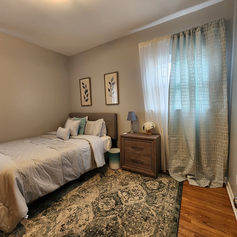 Furnished Finder property 401792_5 photo 15