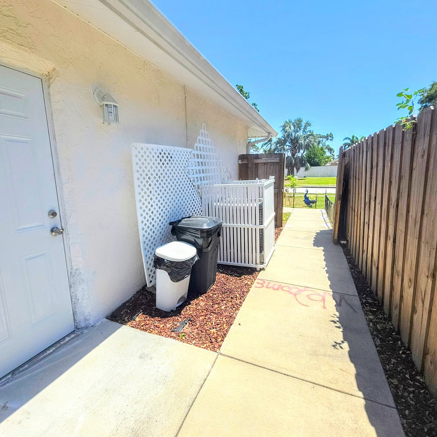 Furnished Finder property 401797_1 photo 15