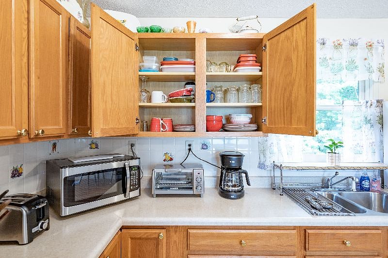 Furnished Finder property 401810_1 photo 7