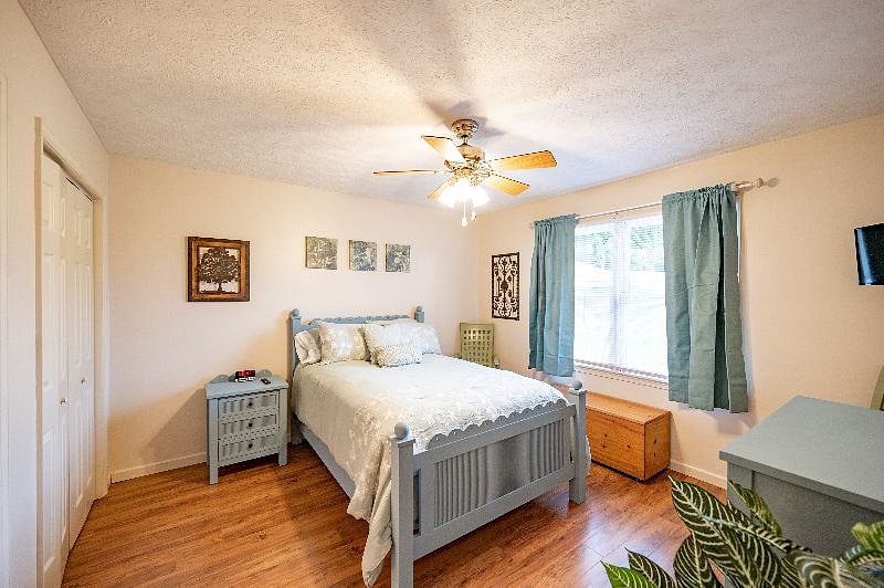 Furnished Finder property 401810_1 photo 4