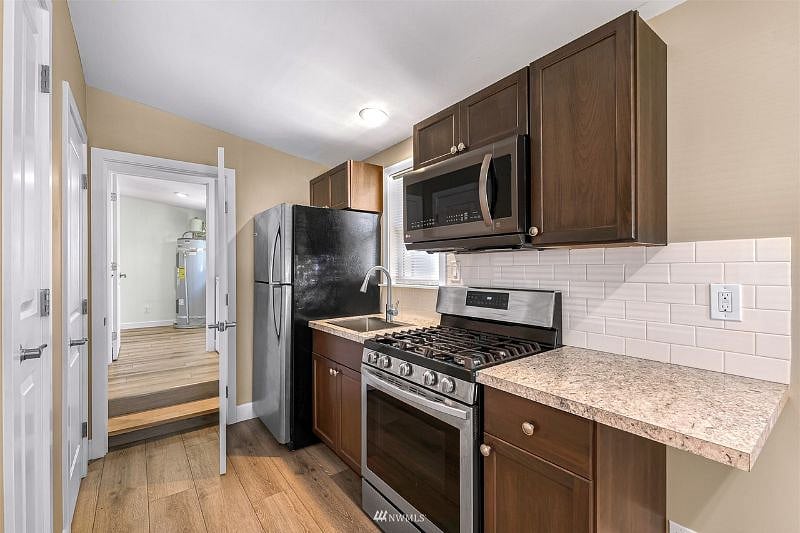 Furnished Finder property 401811_1 photo 4
