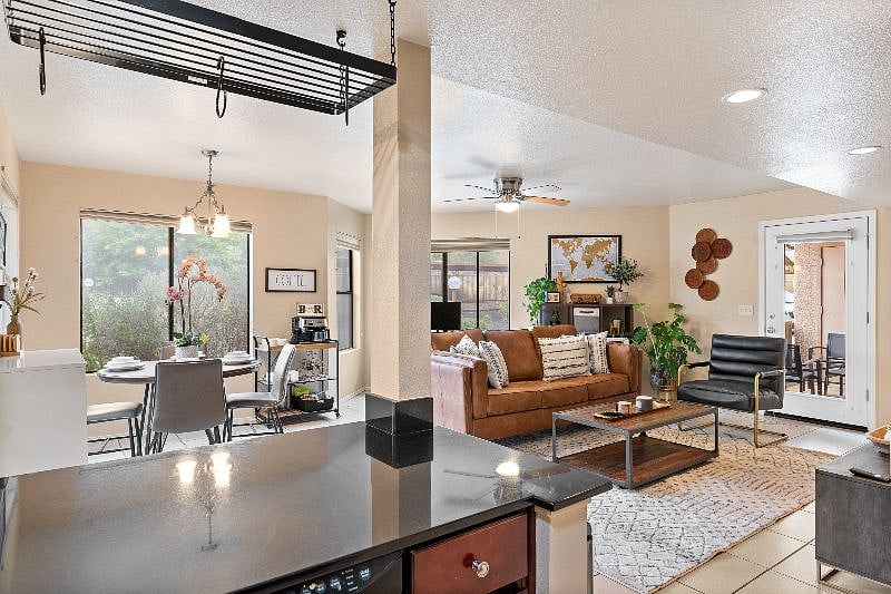 Furnished Finder property 401816_1 photo 8