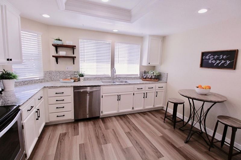 Furnished Finder property 401839_1 photo 9