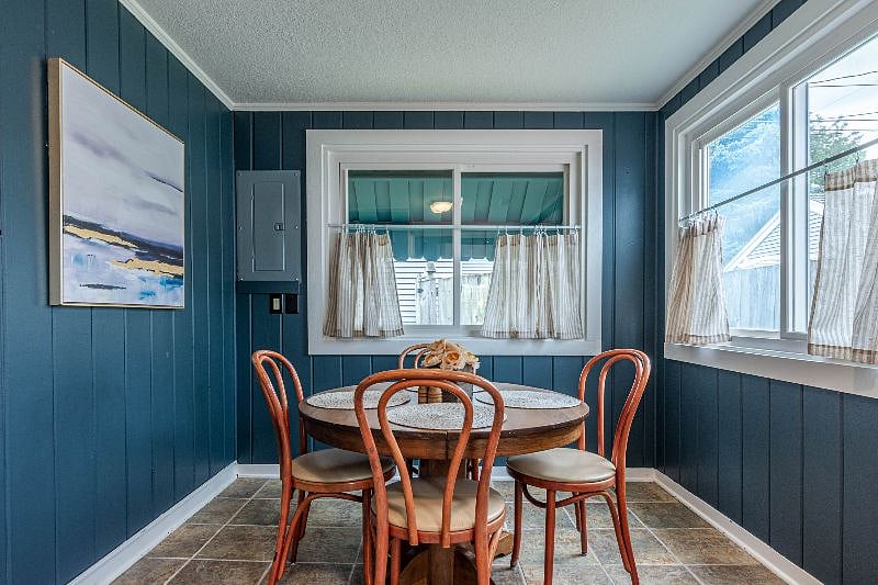 Furnished Finder property 401840_1 photo 16
