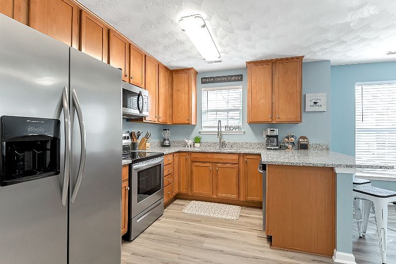 Furnished Finder property 401845_1 photo 3