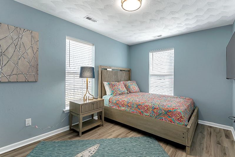 Furnished Finder property 401845_1 photo 26