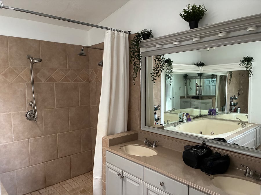 Furnished Finder property 401852_1 photo 10