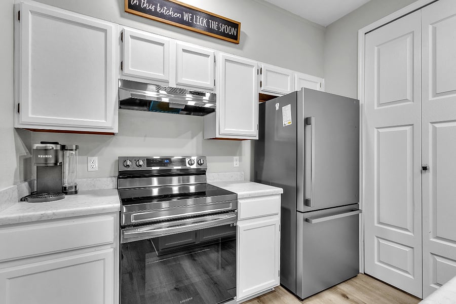 Furnished Finder property 401855_1 photo 7
