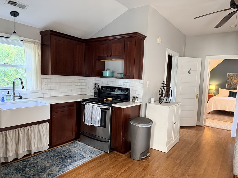 Furnished Finder property 401871_1 photo 4