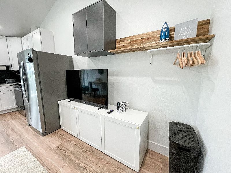 Furnished Finder property 401890_1 photo 6