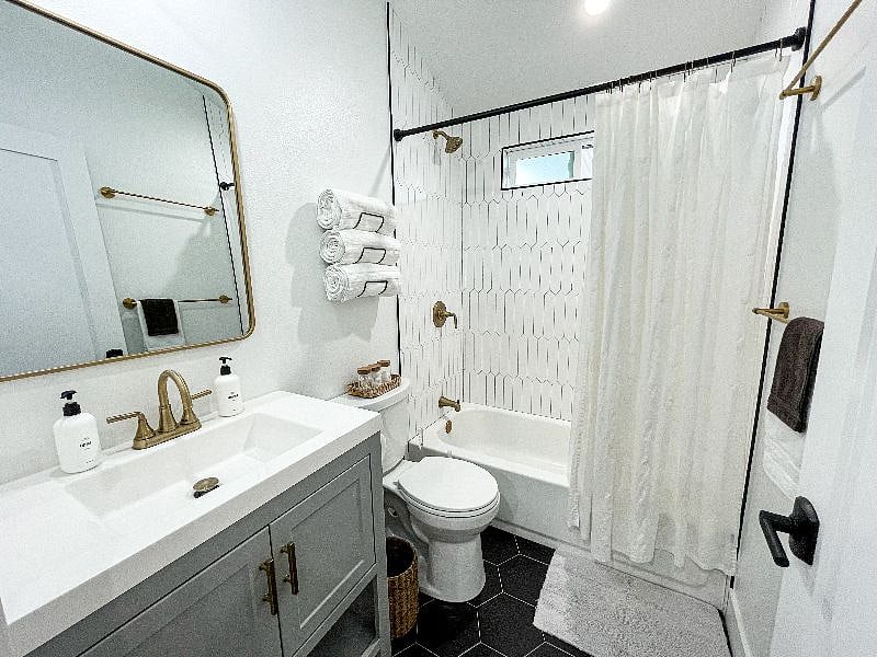 Furnished Finder property 401890_1 photo 3
