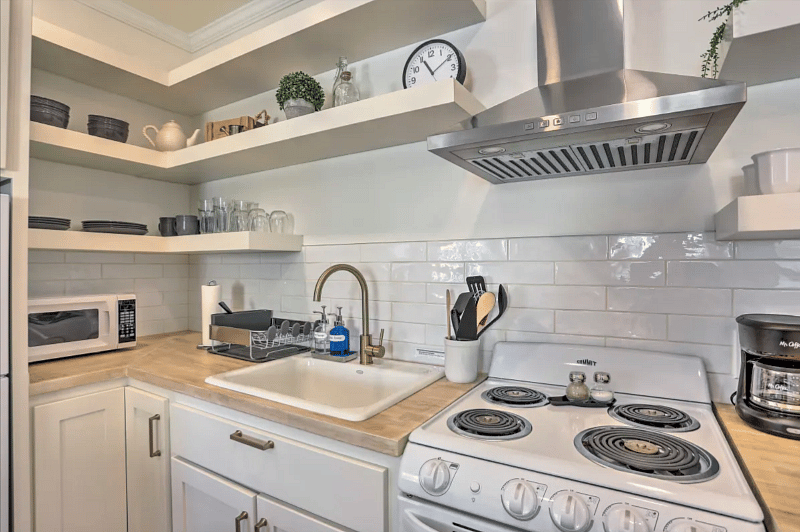 Furnished Finder property 401897_1 photo 12