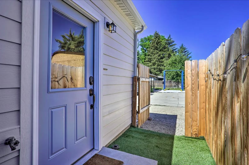 Furnished Finder property 401897_1 photo 15