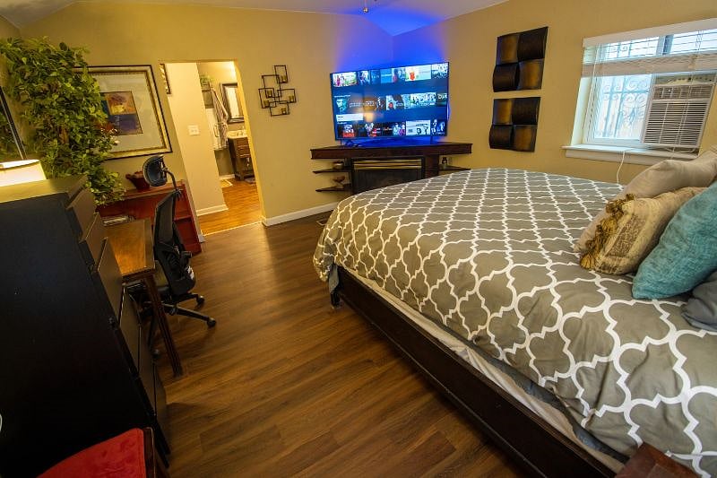 Furnished Finder property 401906_1 photo 33