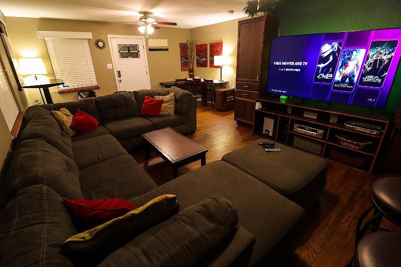 Furnished Finder property 401906_1 photo 17