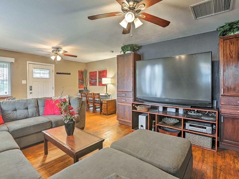 Furnished Finder property 401906_1 photo 9