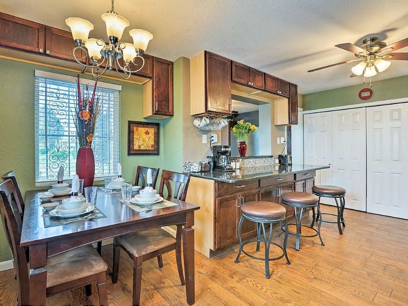 Furnished Finder property 401906_1 photo 23