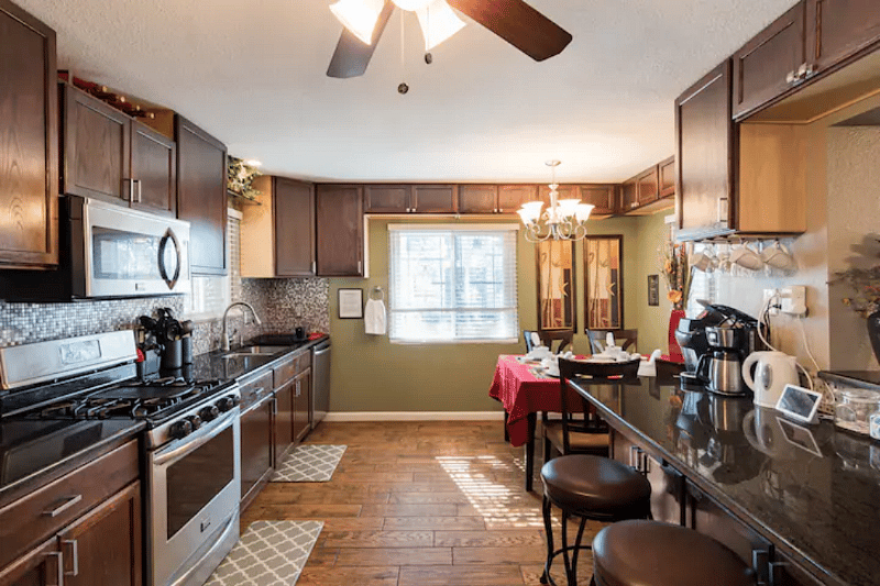 Furnished Finder property 401906_1 photo 24