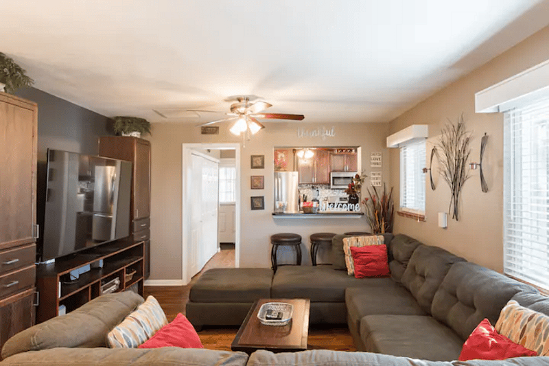 Furnished Finder property 401906_1 photo 14