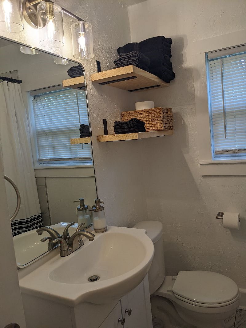 Furnished Finder property 401918_1 photo 3