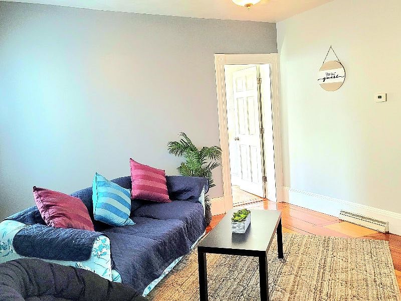 Furnished Finder property 401921_2 photo 10
