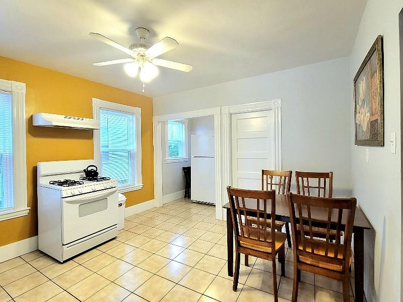 Furnished Finder property 401921_2 photo 12