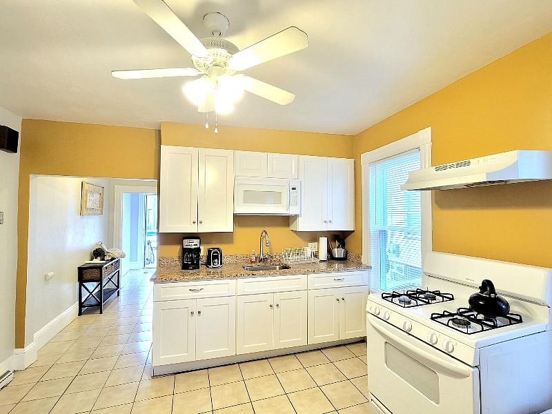 Furnished Finder property 401921_2 photo 13
