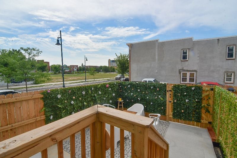 Furnished Finder property 401927_1 photo 34